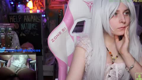 Snapshot of shirayuki_hime chatting on December 20, 2024, 2:27 pm Im Lilu Rosenblum Guys I have ----Ill be glad to see you there online show from December 20, 2024, 2:27 pm