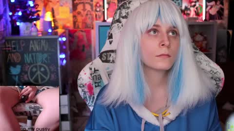 Snapshot of shirayuki_hime chatting on January 20, 2025, 4:45 pm Im Lilu Rosenblum Guys I have ----Ill be glad to see you there online show from January 20, 2025, 4:45 pm