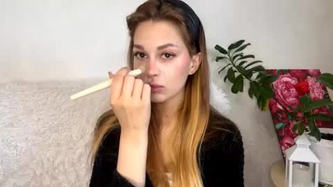 Snapshot of shirleepoma chatting on April 21, 2026, 3:57 am Joli online show from April 21, 2026, 3:57 am