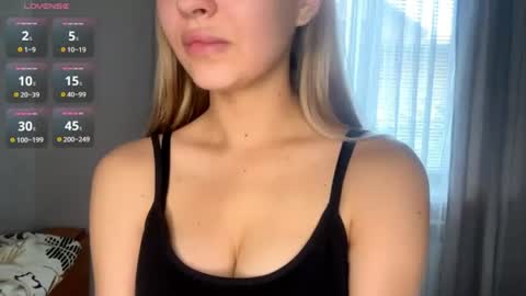 Snapshot of shirleepoma chatting on July 9, 2026, 7:12 am Joli online show from July 9, 2026, 7:12 am