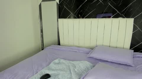 Snapshot of shirleyhott chatting on October 7, 2025, 2:25 pm shirleyhott online show from October 7, 2025, 2:25 pm