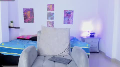 shizuka 11  online show from September 9, 2025, 10:59 am