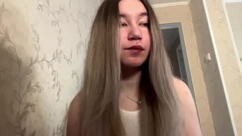 Snapshot of shondrafridlington chatting on March 31, 2026, 1:44 pm Kalisa online show from March 31, 2026, 1:44 pm