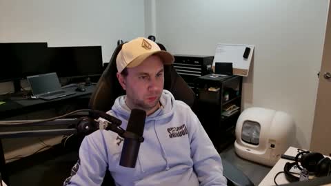 Snapshot of shooshua chatting on May 15, 2026, 10:22 am shooshua online show from May 15, 2026, 10:22 am