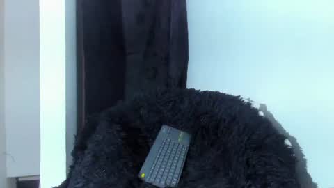Snapshot of shooter_boy_ chatting on July 10, 2026, 3:11 am Shooter online show from July 10, 2026, 3:11 am