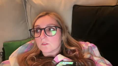 short sweetpea online show from March 6, 2025, 10:58 pm