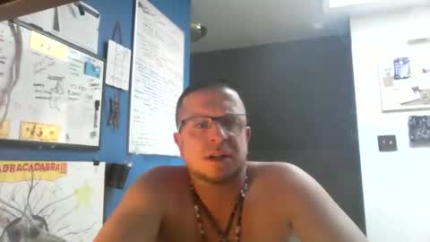 Snapshot of shortmel chatting on May 10, 2026, 7:52 pm shortmel online show from May 10, 2026, 7:52 pm