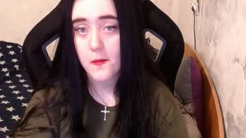 Snapshot of show_for_you chatting on January 16, 2025, 11:58 am show_for_you online show from January 16, 2025, 11:58 am