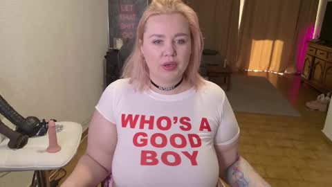 Mimi   online show from February 7, 2026, 9:02 am