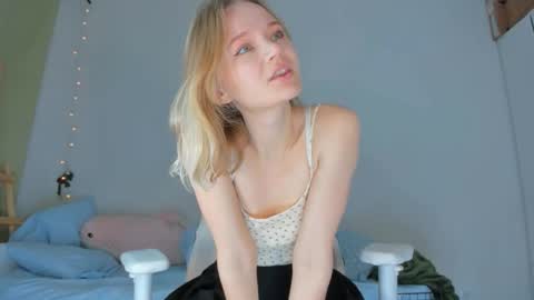 jennywoody online show from March 27, 2026, 3:12 am