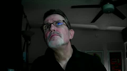 shrewtamer online show from January 19, 2025, 4:01 am