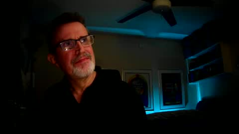 shrewtamer online show from March 8, 2025, 9:50 am