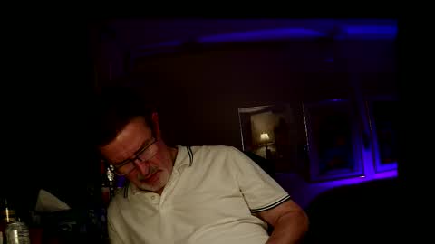 shrewtamer online show from October 11, 2025, 2:55 am