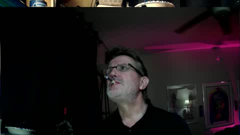 shrewtamer online show from March 8, 2026, 3:21 am