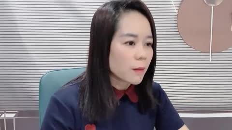Hua yi online show from May 18, 2026, 1:02 am