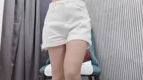 Hua yi online show from July 18, 2026, 1:21 am