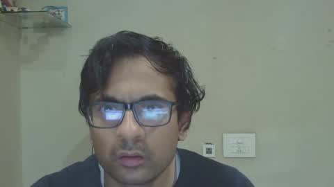 shubhamkhandelwal123 online show from January 7, 2026, 10:01 pm
