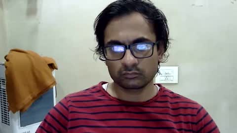 shubhamkhandelwal123 online show from March 1, 2026, 2:52 pm