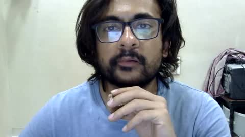 shubhamkhandelwal123 online show from June 25, 2026, 6:23 pm