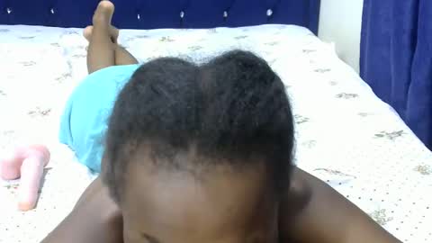 Snapshot of shugar7260 chatting on February 13, 2025, 11:15 pm shugar7260 online show from February 13, 2025, 11:15 pm