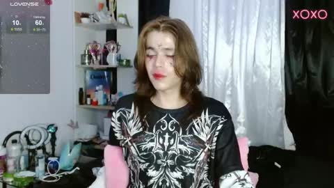 Snapshot of shun_sun chatting on December 12, 2024, 3:32 am Shun White online show from December 12, 2024, 3:32 am