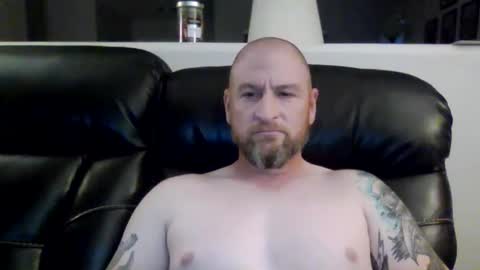 Snapshot of shwmeyours chatting on November 8, 2025, 12:44 am shwmeyours online show from November 8, 2025, 12:44 am