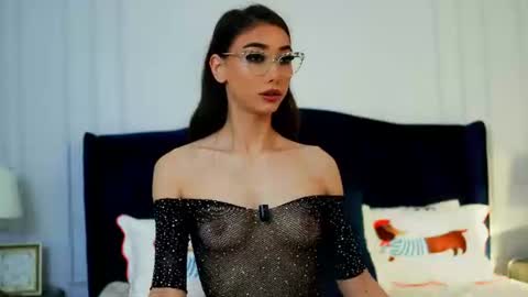 shy_eveline online show from June 23, 2026, 4:10 am