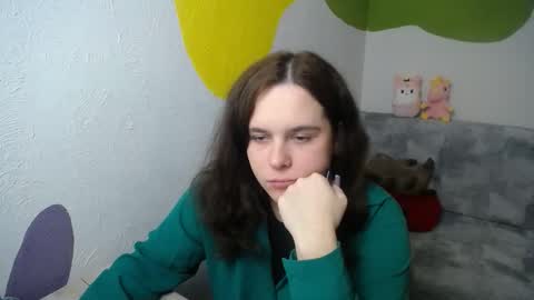 Snapshot of shy_lil chatting on November 13, 2025, 3:00 pm shy_lil online show from November 13, 2025, 3:00 pm