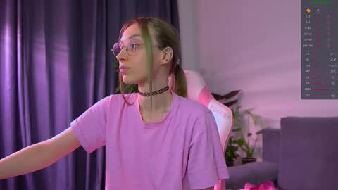 Snapshot of shy_or_horny chatting on November 4, 2025, 7:46 pm HI i am Marcy online show from November 4, 2025, 7:46 pm