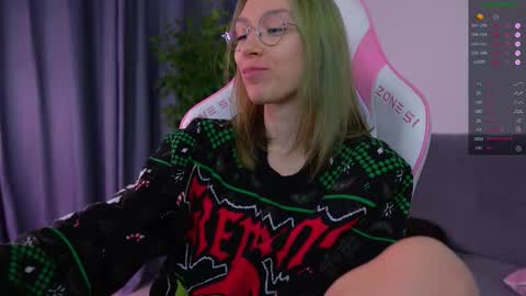  HI i am Marcy online show from November 21, 2025, 4:05 pm