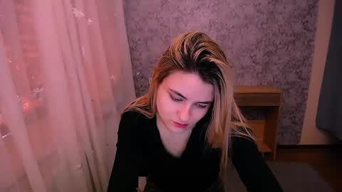 shy_sabrina_ online show from February 20, 2025, 8:39 am