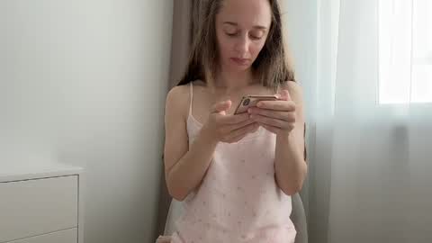 shy_schoolgirl_ online show from May 26, 2026, 2:35 pm