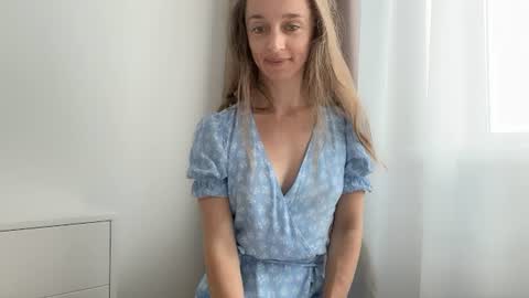 shy_schoolgirl_ online show from July 4, 2026, 8:53 am