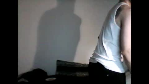 Snapshot of shyboyhugecum2020 chatting on March 8, 2025, 4:45 am shyboyhugecum2020 online show from March 8, 2025, 4:45 am