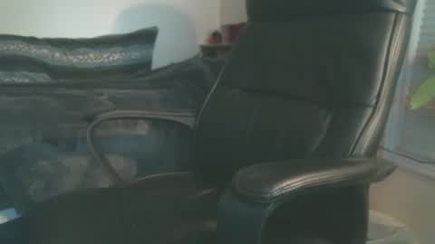 shyboyhugecum2020 online show from March 20, 2026, 3:22 am