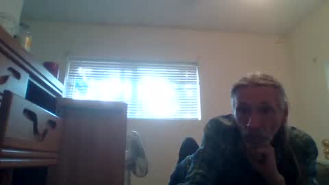 Snapshot of shyboyjohnnie chatting on June 30, 2026, 11:17 pm shyboyjohnnie online show from June 30, 2026, 11:17 pm
