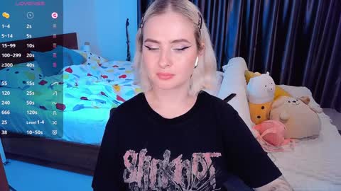 Effie online show from December 8, 2024, 3:13 pm