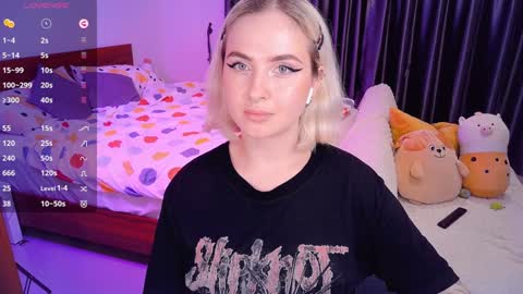 Effie online show from December 14, 2024, 5:03 pm