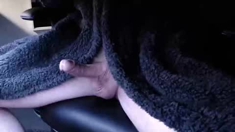 Snapshot of shyguy2055 chatting on January 25, 2025, 12:17 am Shyguy2055 online show from January 25, 2025, 12:17 am