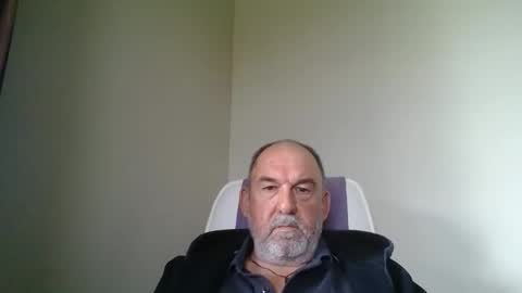 shyguytm online show from February 7, 2025, 3:12 am