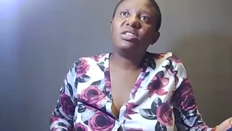 shymilfxx online show from March 18, 2026, 10:13 pm