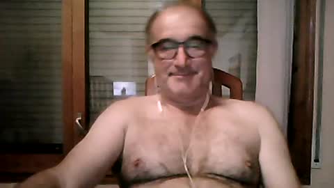 Snapshot of shymmy10 chatting on August 7, 2026, 3:52 am shymmy10 online show from August 7, 2026, 3:52 am