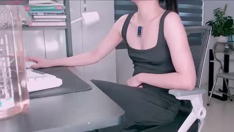 shyn_22 online show from March 16, 2026, 10:41 am