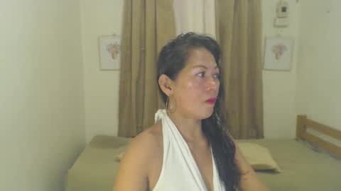 Snapshot of shyn_ann chatting on February 28, 2025, 7:05 am shyn_ann online show from February 28, 2025, 7:05 am