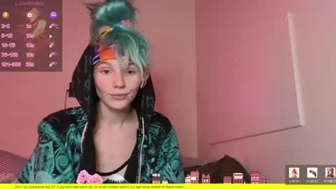 Hippie online show from July 18, 2026, 2:38 am