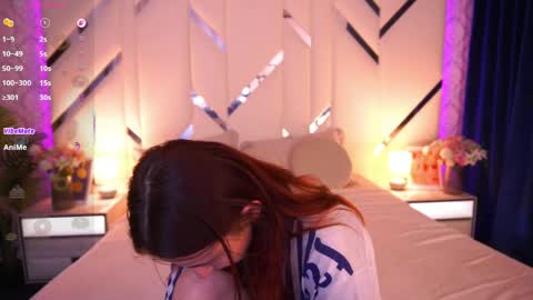 shyy_jany online show from June 3, 2026, 8:03 pm