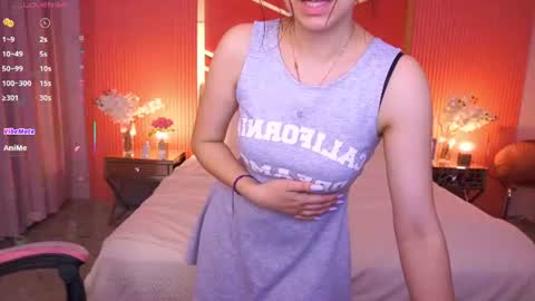 shyy_jany online show from June 10, 2026, 8:41 pm