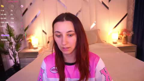 shyy_jany online show from June 13, 2026, 1:31 pm