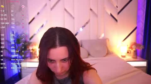 shyy_jany online show from June 16, 2026, 1:36 pm
