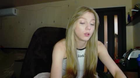 Snapshot of sia_events chatting on February 4, 2026, 2:45 pm Anastasia online show from February 4, 2026, 2:45 pm